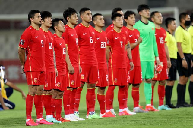 夏季转会窗自由合约球员盘点：萨拉赫与桑乔领衔